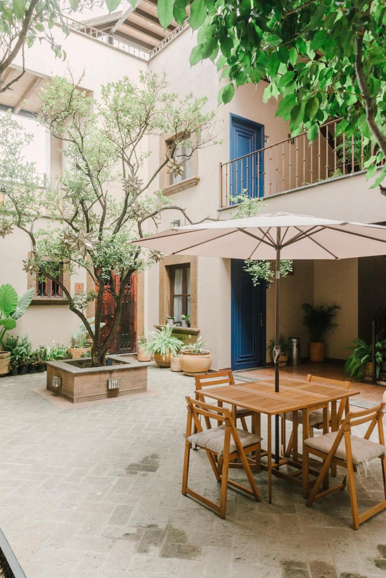 Agua Santa Boutique * San Miguel de Allende